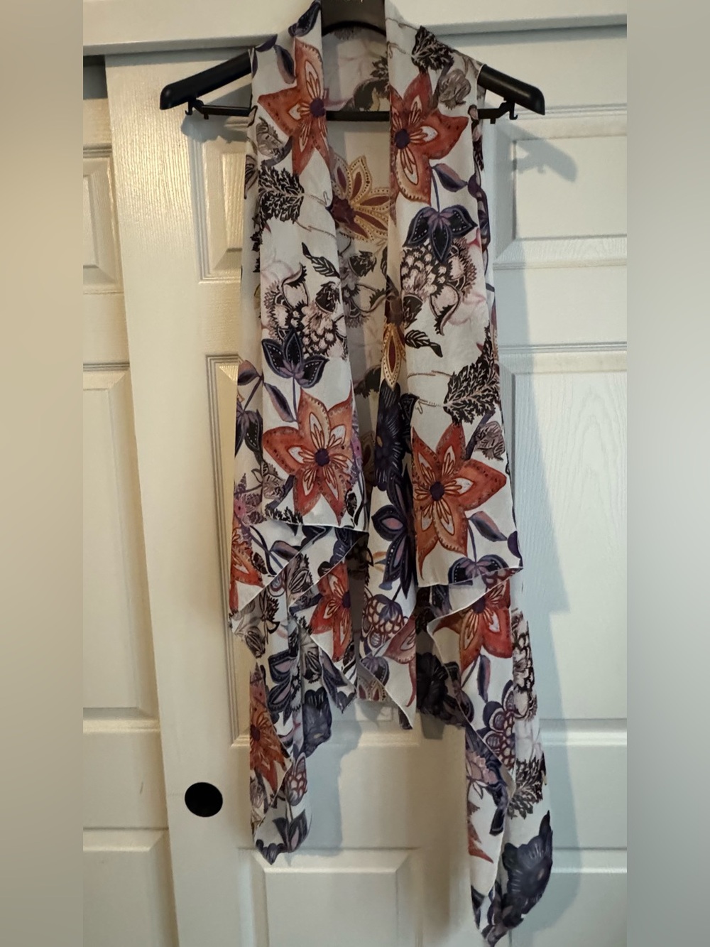 Dress Barn Floral Asymmetrical Sleeveless Duster Vest in Ivory, Rust & Purple